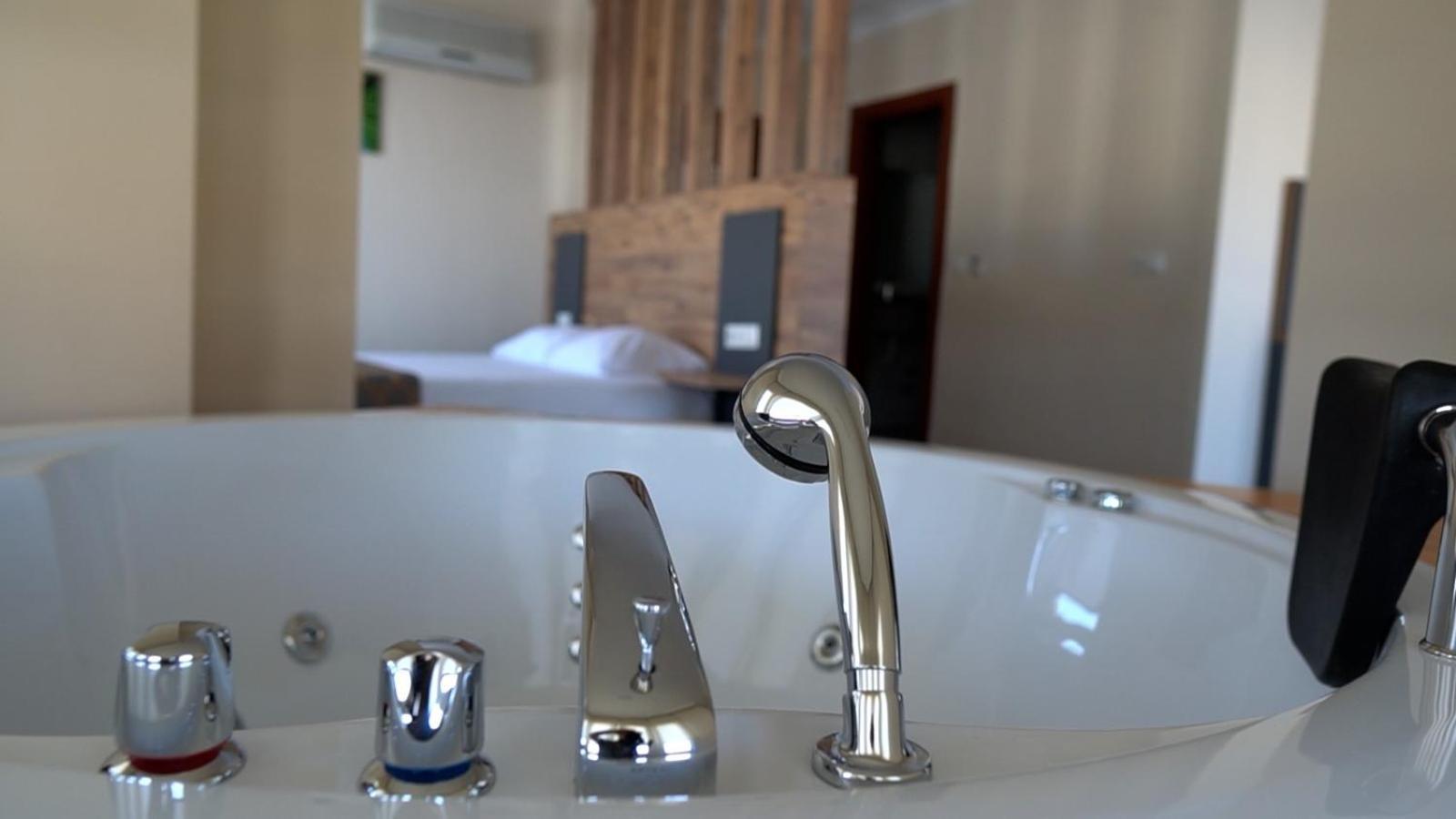 Club Efes Otel Силифке Экстерьер фото