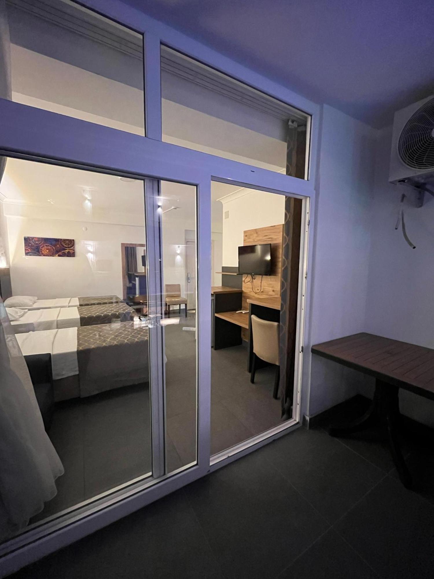 Club Efes Otel Силифке Экстерьер фото